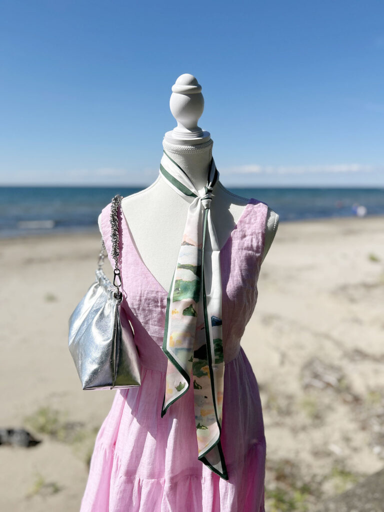 pink linen dress with solver flex frame back $ pinks & green scarf